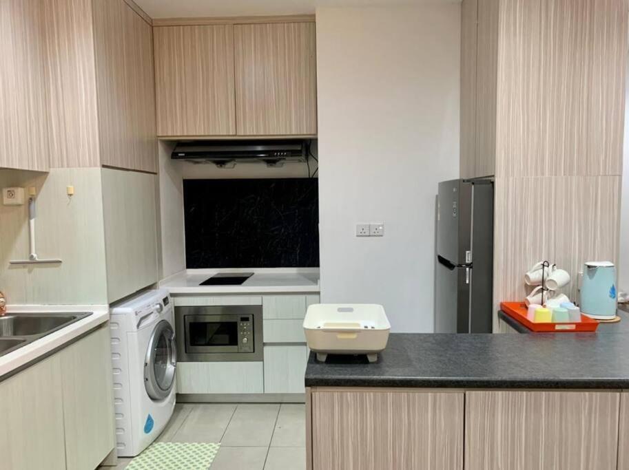 Nine'suite @ Riverson Soho - Duplex 2br Poolview Kota Kinabalu
